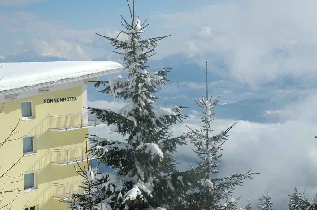 Sonnenhotel Zaubek Treffen Buitenkant foto
