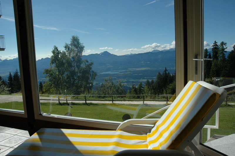 Sonnenhotel Zaubek Treffen Buitenkant foto